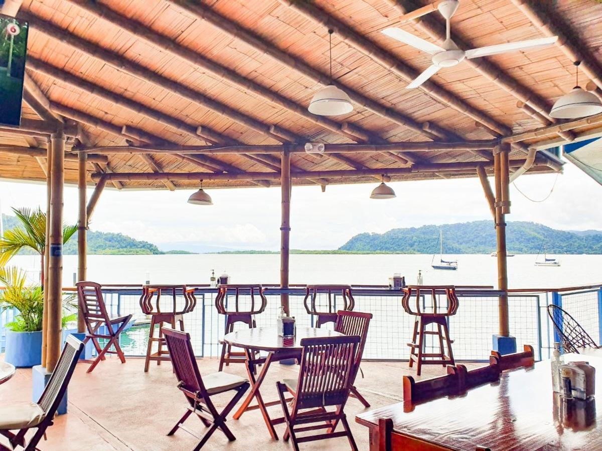 Fish Hook Marina Hotel Голфіто Екстер'єр фото